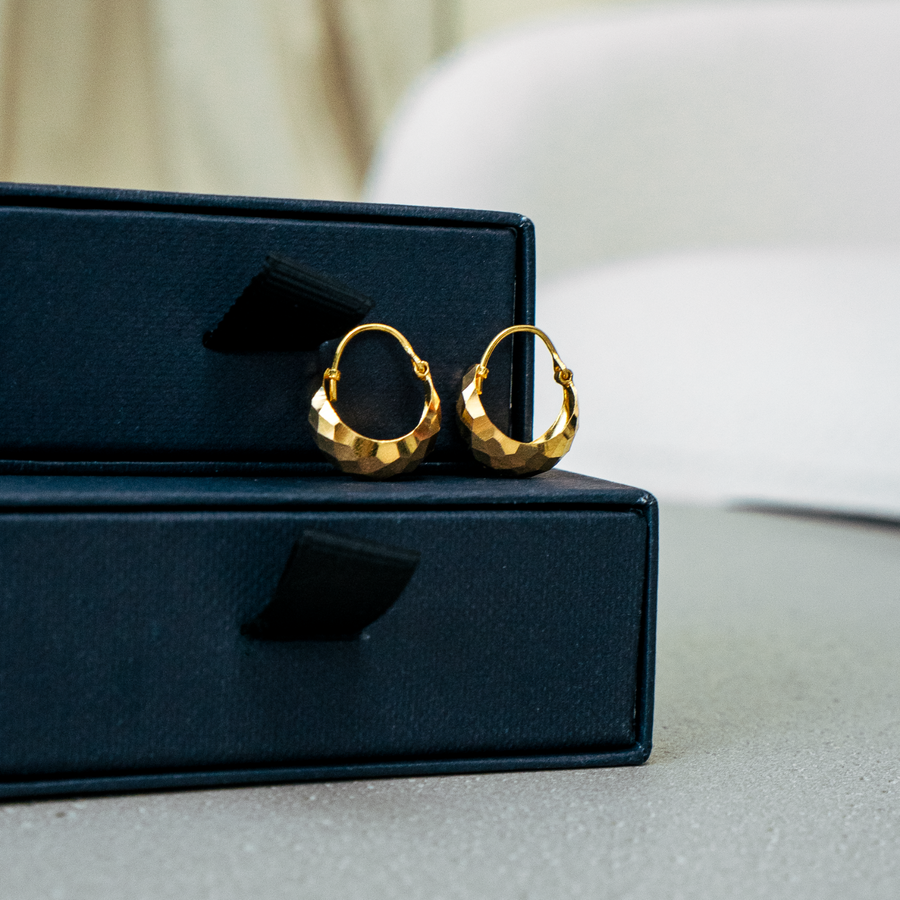 22 KARAT GOLD RADIANT HOOPS