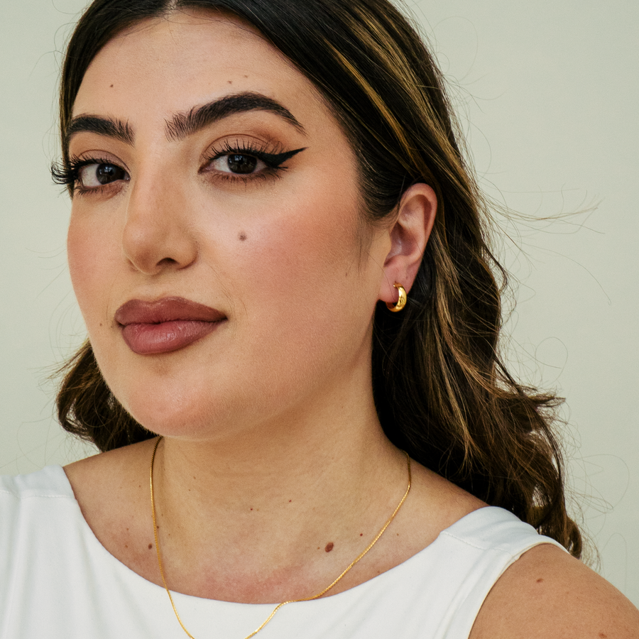 22 KARAT GOLD BOLD HOOPS